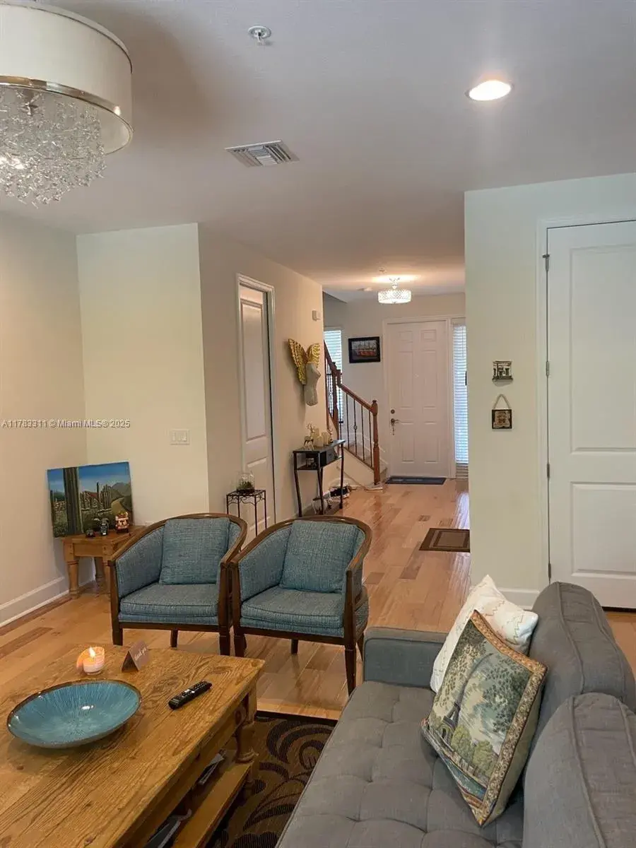 3142 NW 124th Way, Sunrise FL 33323