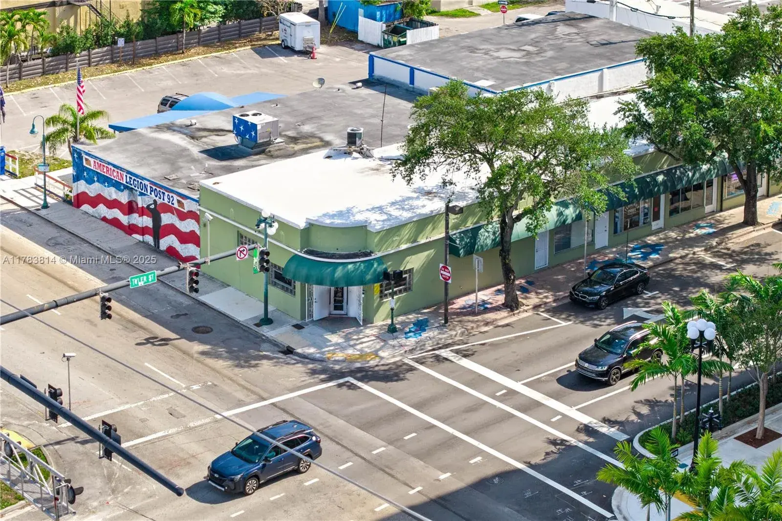 Business Opportunity for sale at 201 N 21st Ave, Hollywood FL 33020