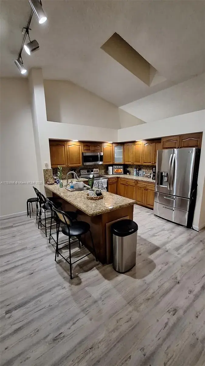 3020 NW 116th Ave, Coral Springs FL 33065
