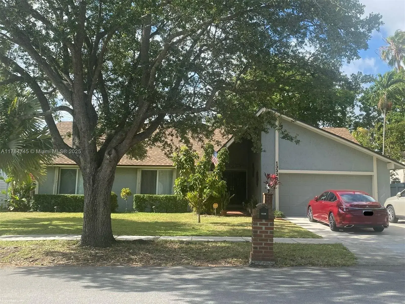 3 bedroom 2 bath Residential for sale at 13330 SW 102nd St, Miami FL 33186