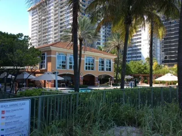 2080 S Ocean Dr # 707, Hallandale Beach FL 33009