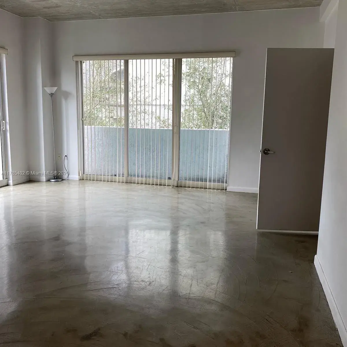 234 NE 3rd St # 201, Miami FL 33132