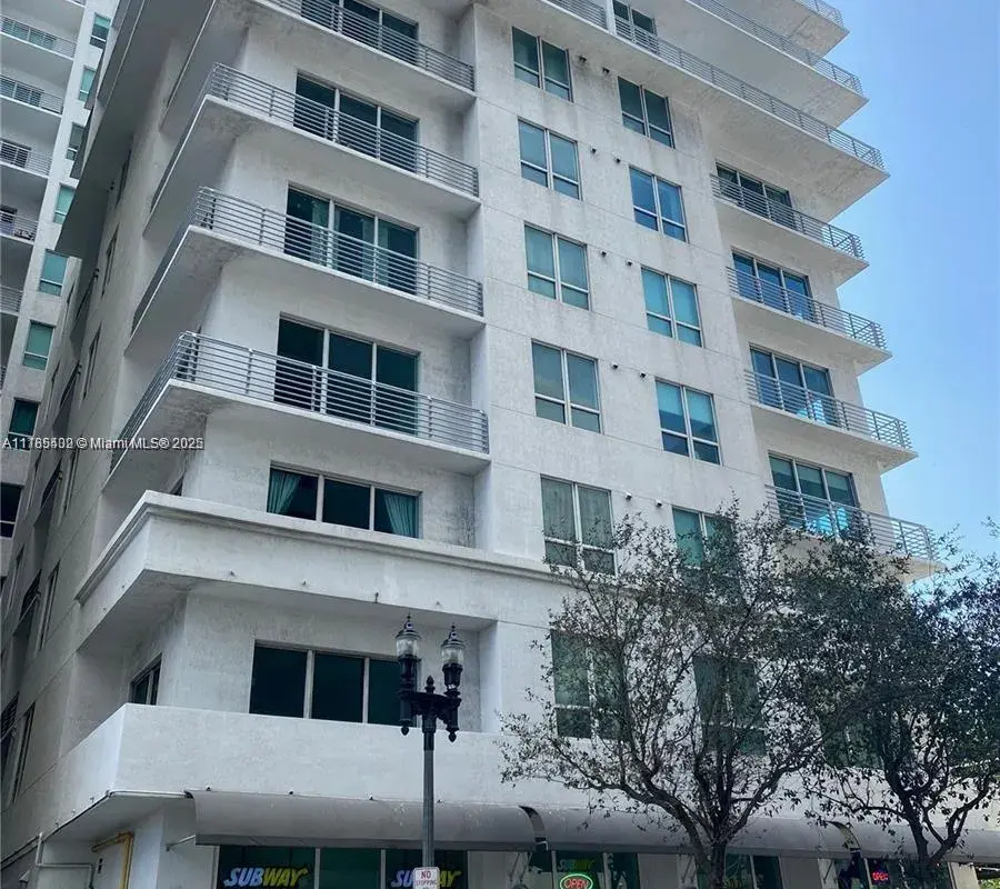 234 NE 3rd St # 201, Miami FL 33132