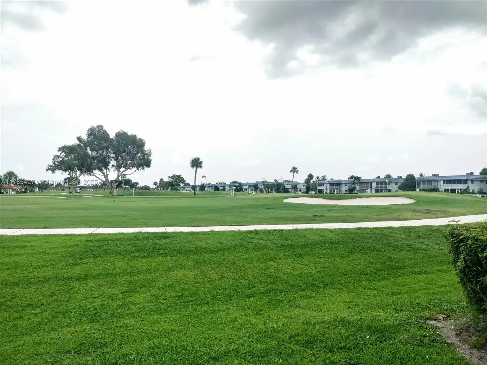 1 bedroom 1 bath Residential for sale at 207 Tuscany D # 207, Delray Beach FL 33446