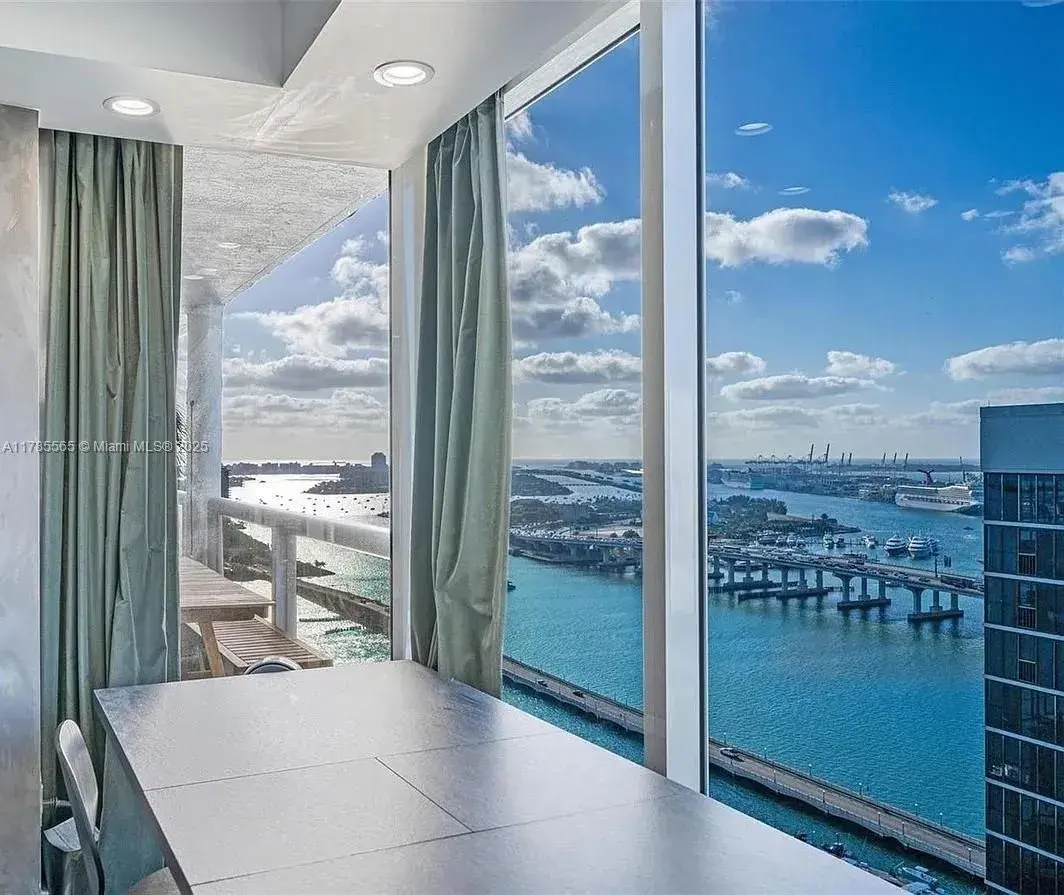 3 bedroom 2 bath Residential Lease for rent at 1717 N Bayshore Dr # 3545, Miami FL 33132