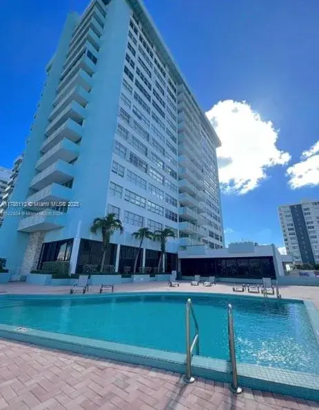 5838 Collins Ave # 14F, Miami Beach FL 33140
