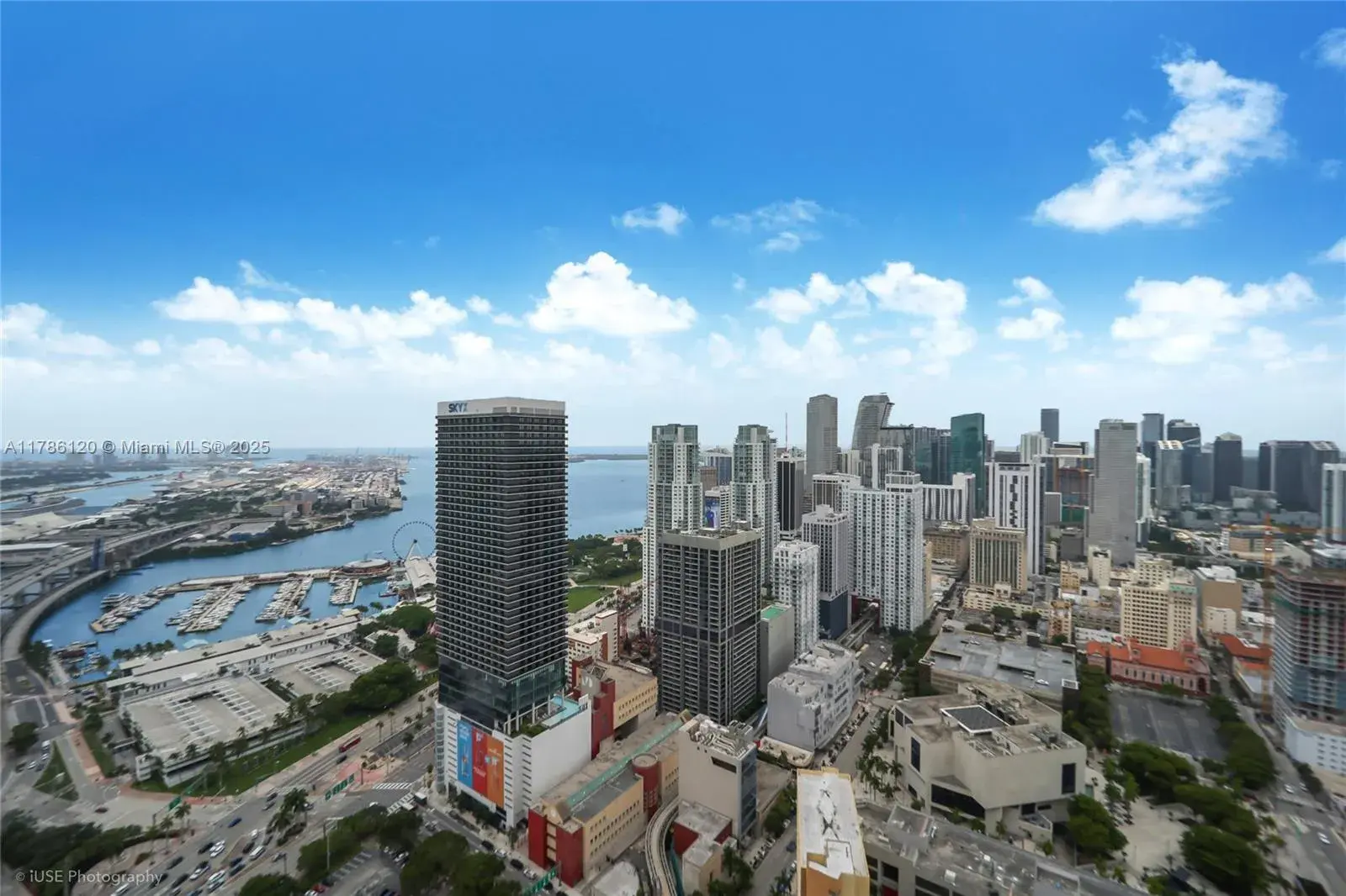 1 bedroom 1 bath Residential Lease for rent at 159 NE 6 Street # 4714, Miami FL 33132
