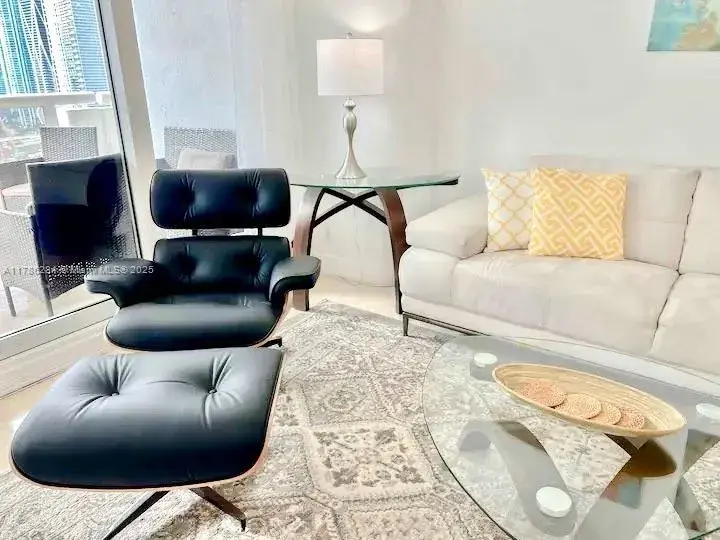 1717 N Bayshore Dr # 2741, Miami FL 33132