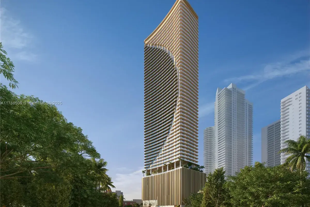 1837 NE 4th Ave # 2004, Miami FL 33132