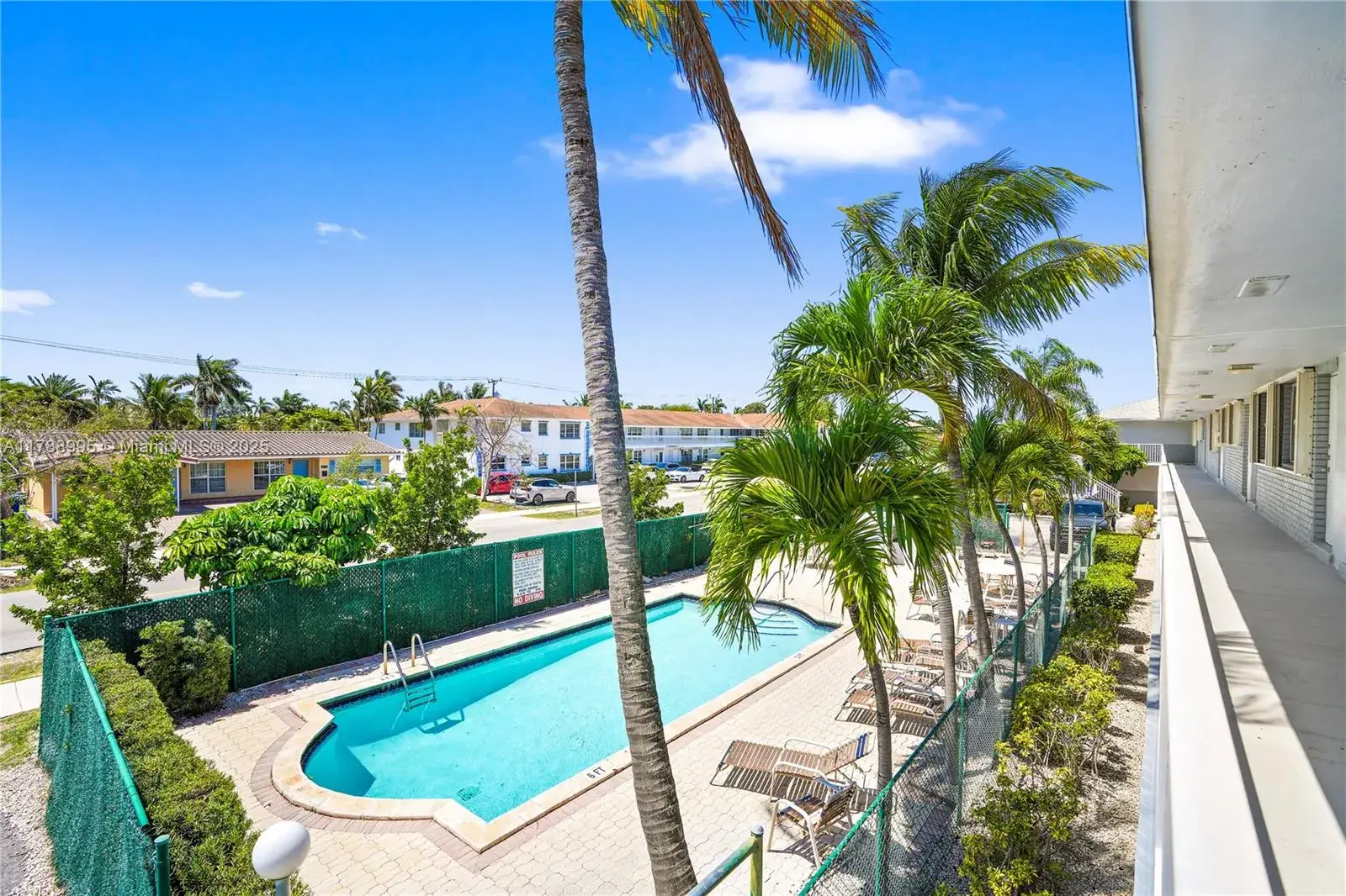3 bedroom 2 bath Residential for sale at 2175 NE 56th St # 210, Fort Lauderdale FL 33308