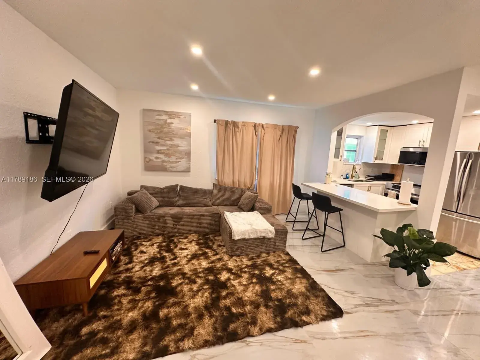 760 Euclid Ave # 204, Miami Beach FL 33139