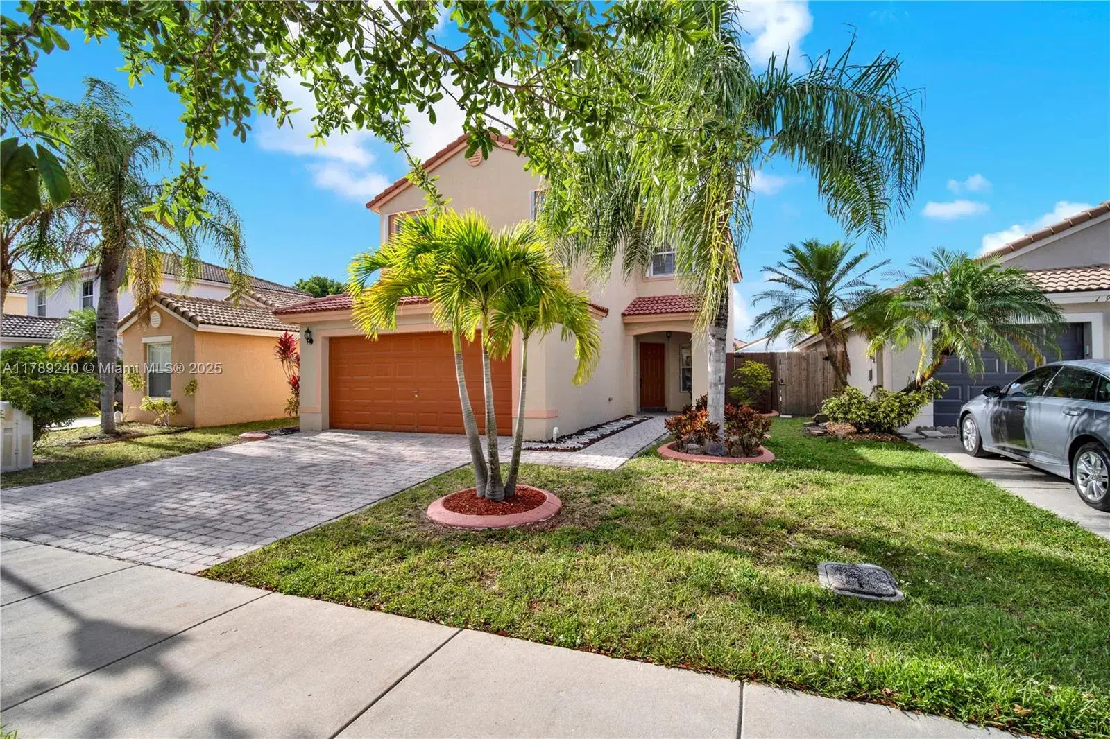 1979 SE 13th St, Homestead FL 33035