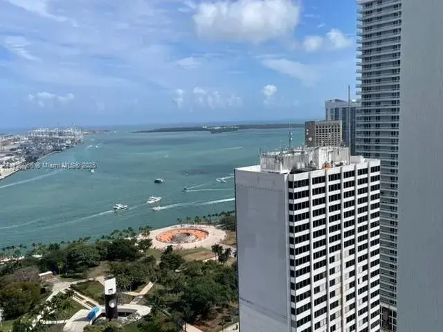 253 NE 2nd St # 3807, Miami FL 33132