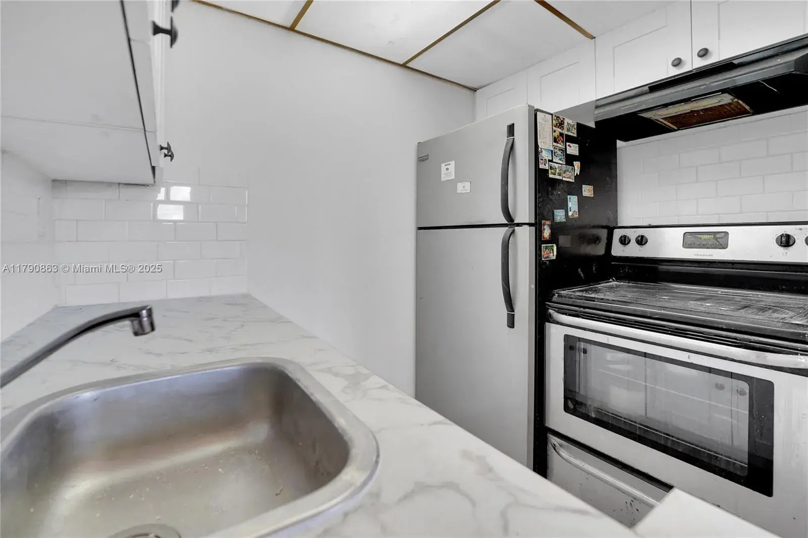 2145 Pierce St # 418, Hollywood FL 33020