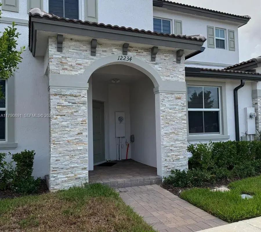 12234 NW 23rd Path, Miami FL 33167