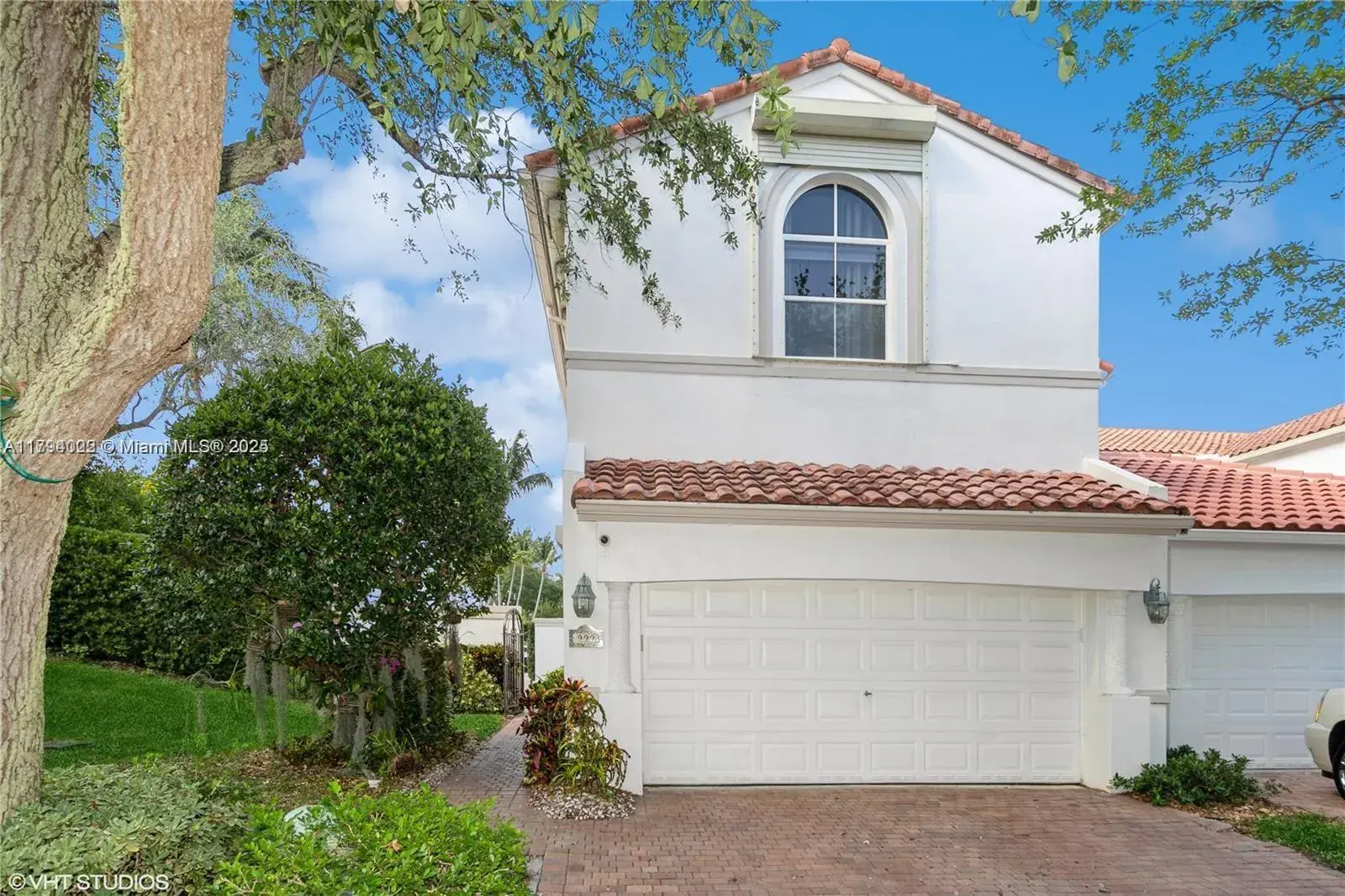 999 N Harbor Vw N, Hollywood FL 33019