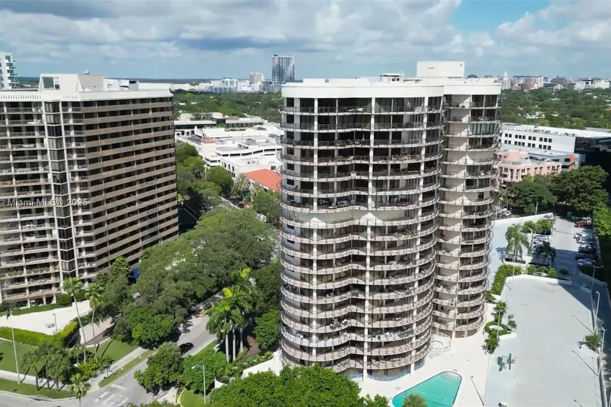 2843 S Bayshore Dr # 2, Miami FL 33133