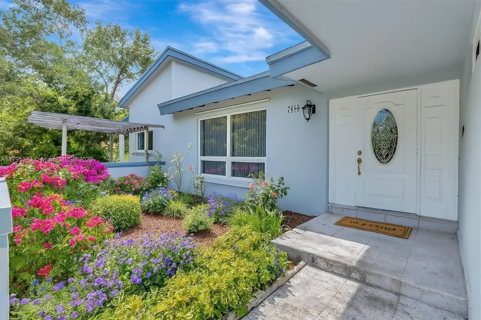 7600 SW 124th St, Pinecrest FL 33156