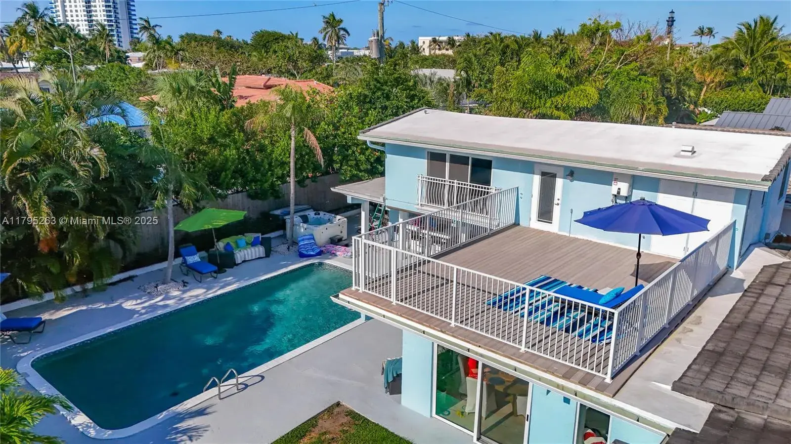 3407 Beacon St, Pompano Beach FL 33062