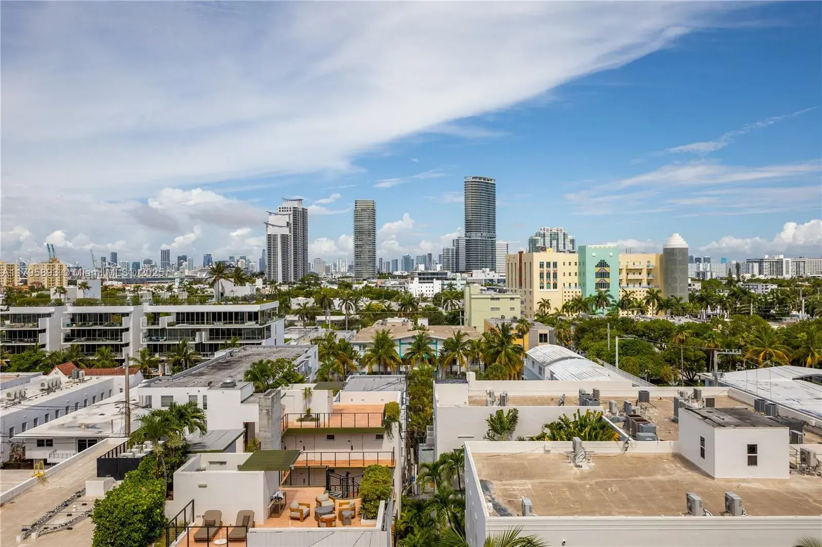 345 Ocean Dr # 904, Miami Beach FL 33139