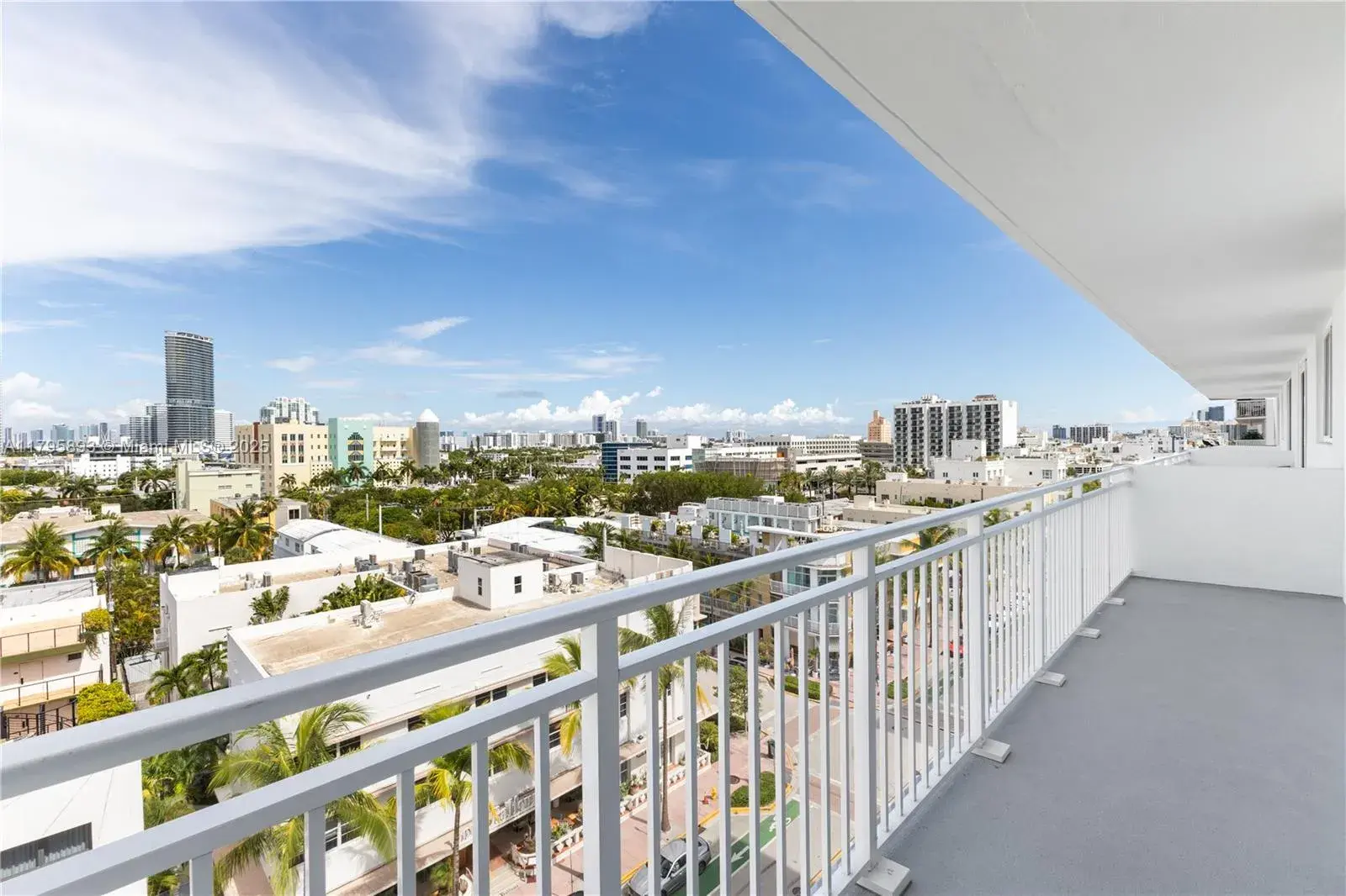 345 Ocean Dr # 904, Miami Beach FL 33139