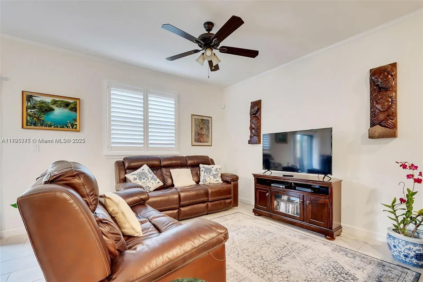 15073 SW 119th Ln, Miami FL 33196