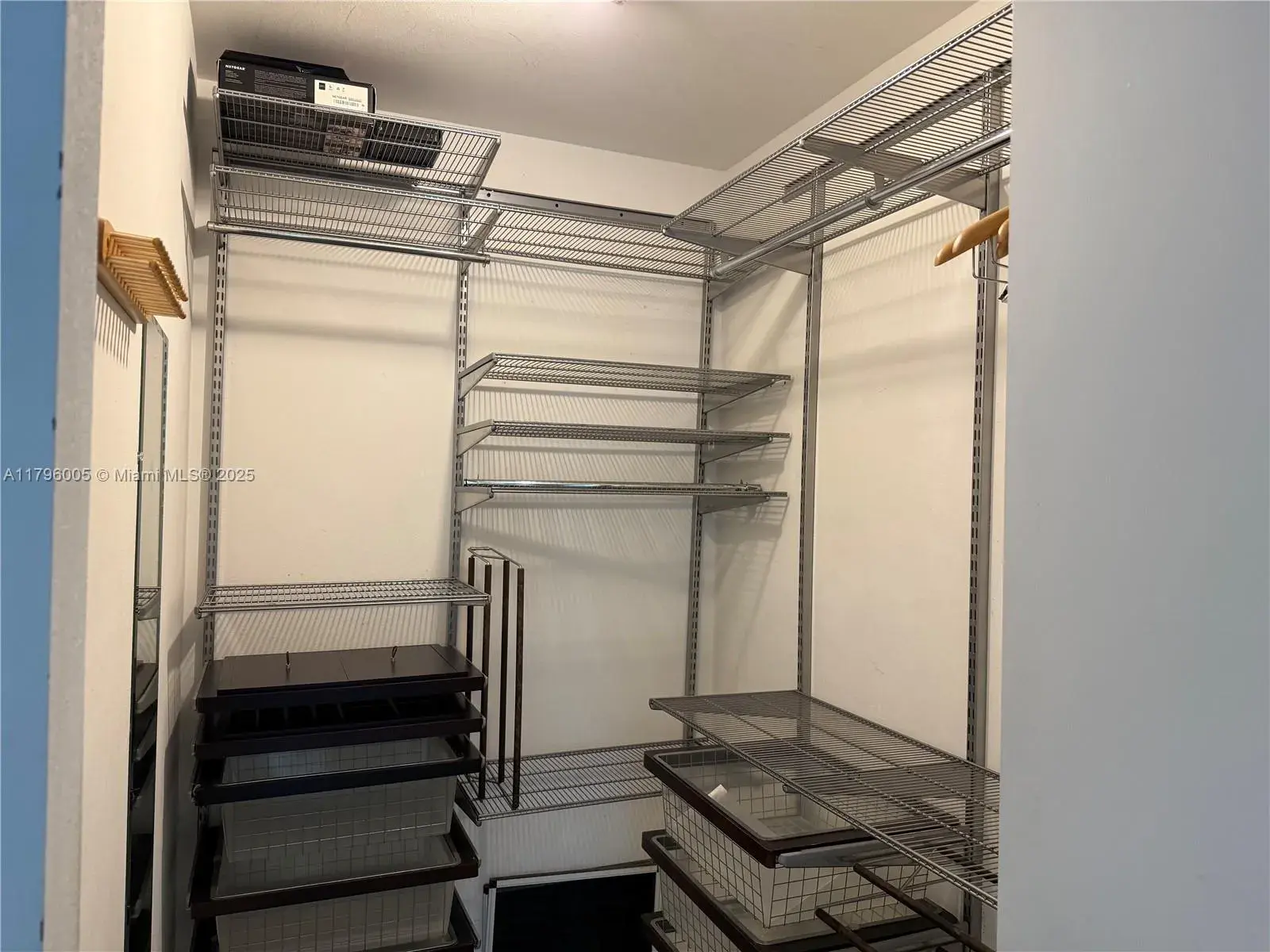 234 NE 3rd St # 604, Miami FL 33132