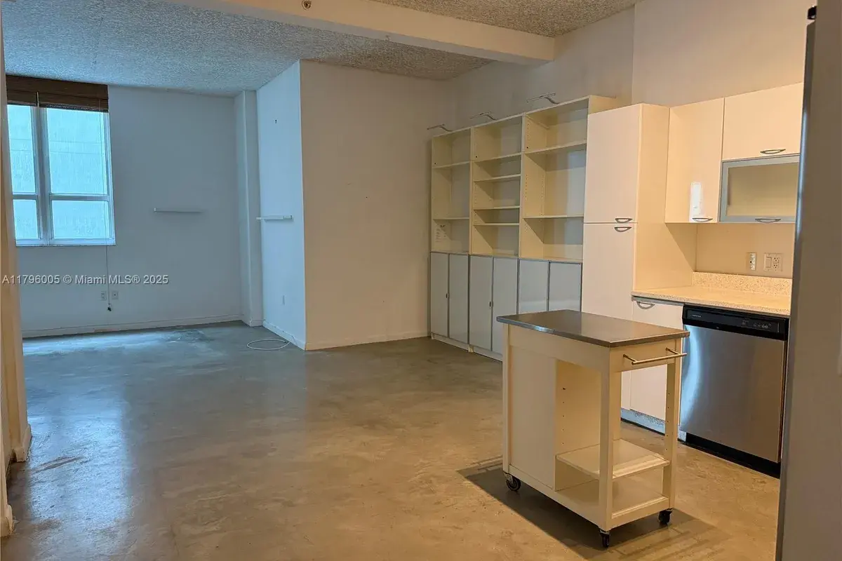 234 NE 3rd St # 604, Miami FL 33132