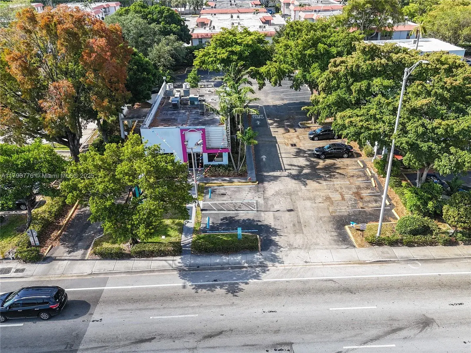 Commercial Sale for sale at 750 W Sample Rd, Pompano Beach FL 33064