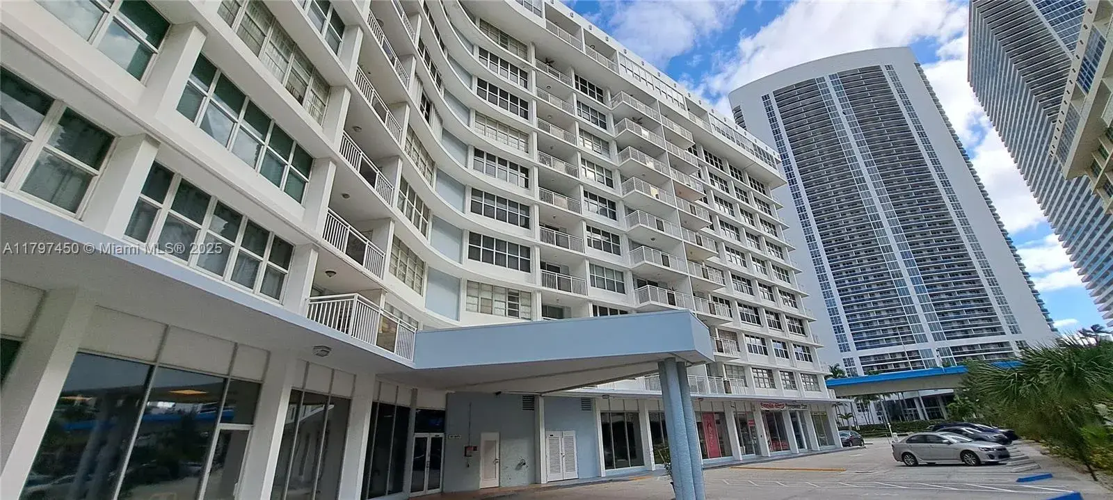 1 bedroom 1 bath Residential for sale at 1801 S Ocean Dr # 840, Hallandale Beach FL 33009