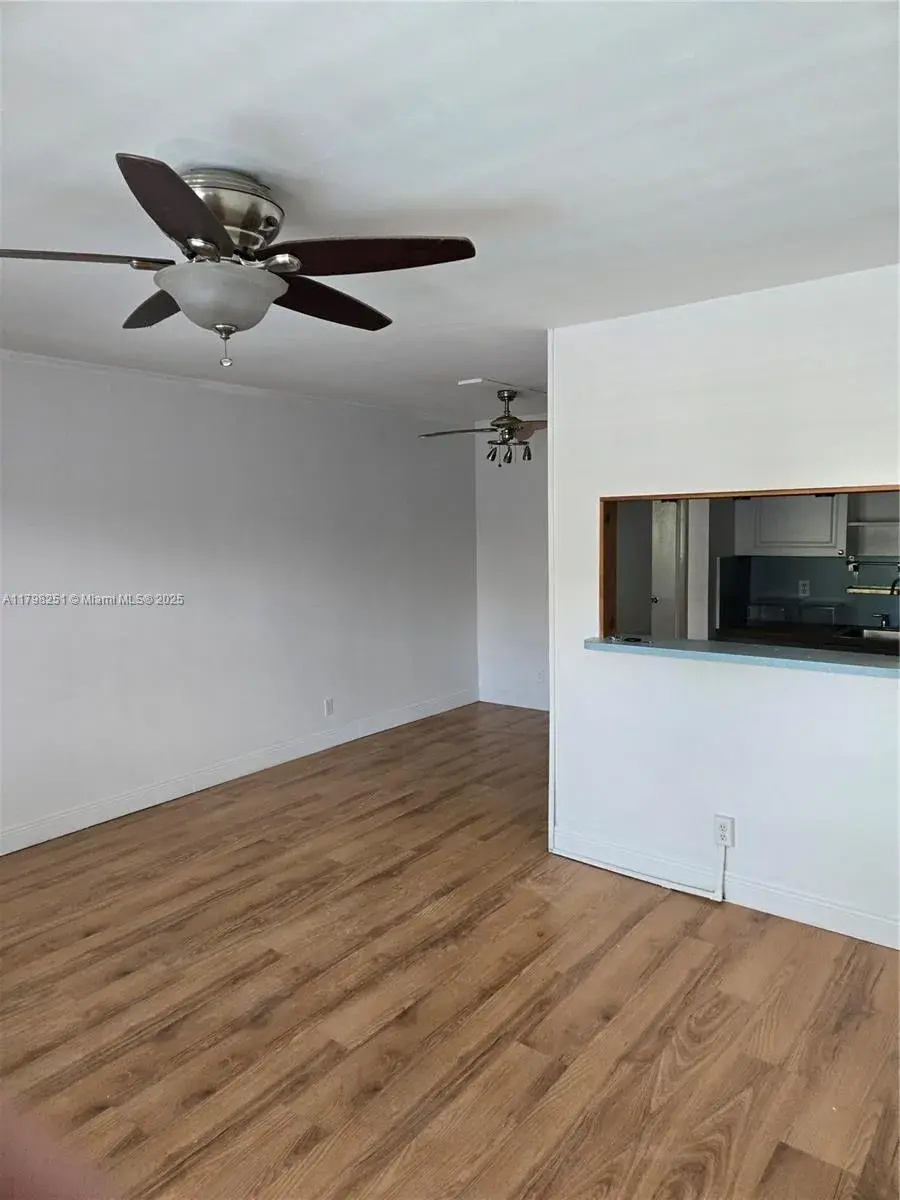 2838 Madison St # 21, Hollywood FL 33020