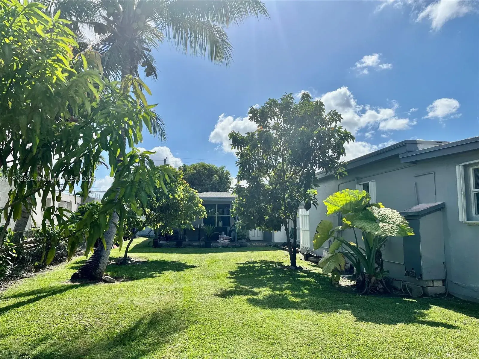 3135 SW 64th Ave, Miami FL 33155