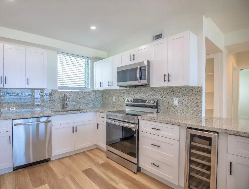1900 S Ocean Dr # 1011, Fort Lauderdale FL 33316