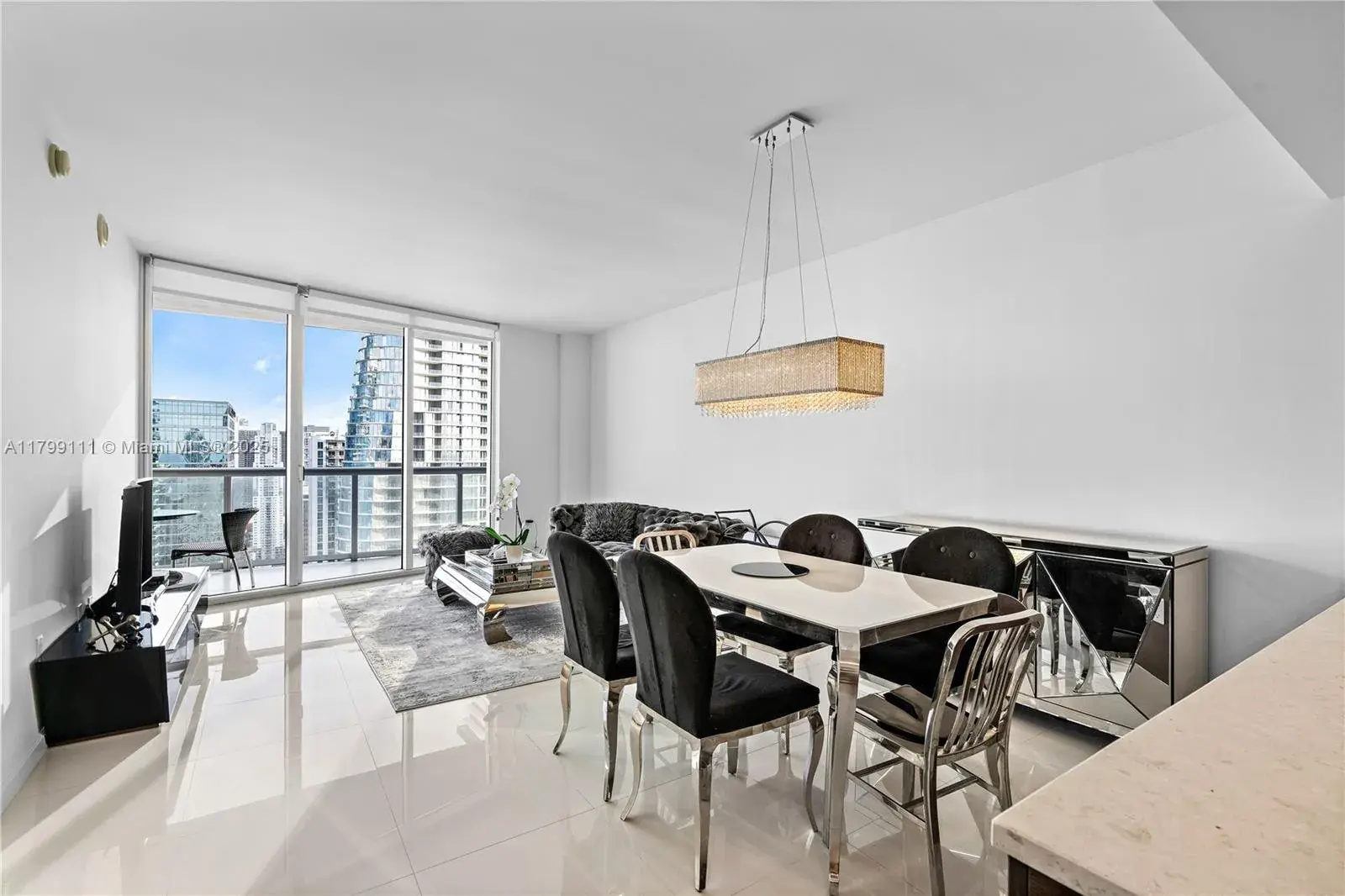 475 Brickell Ave # 4514, Miami FL 33131