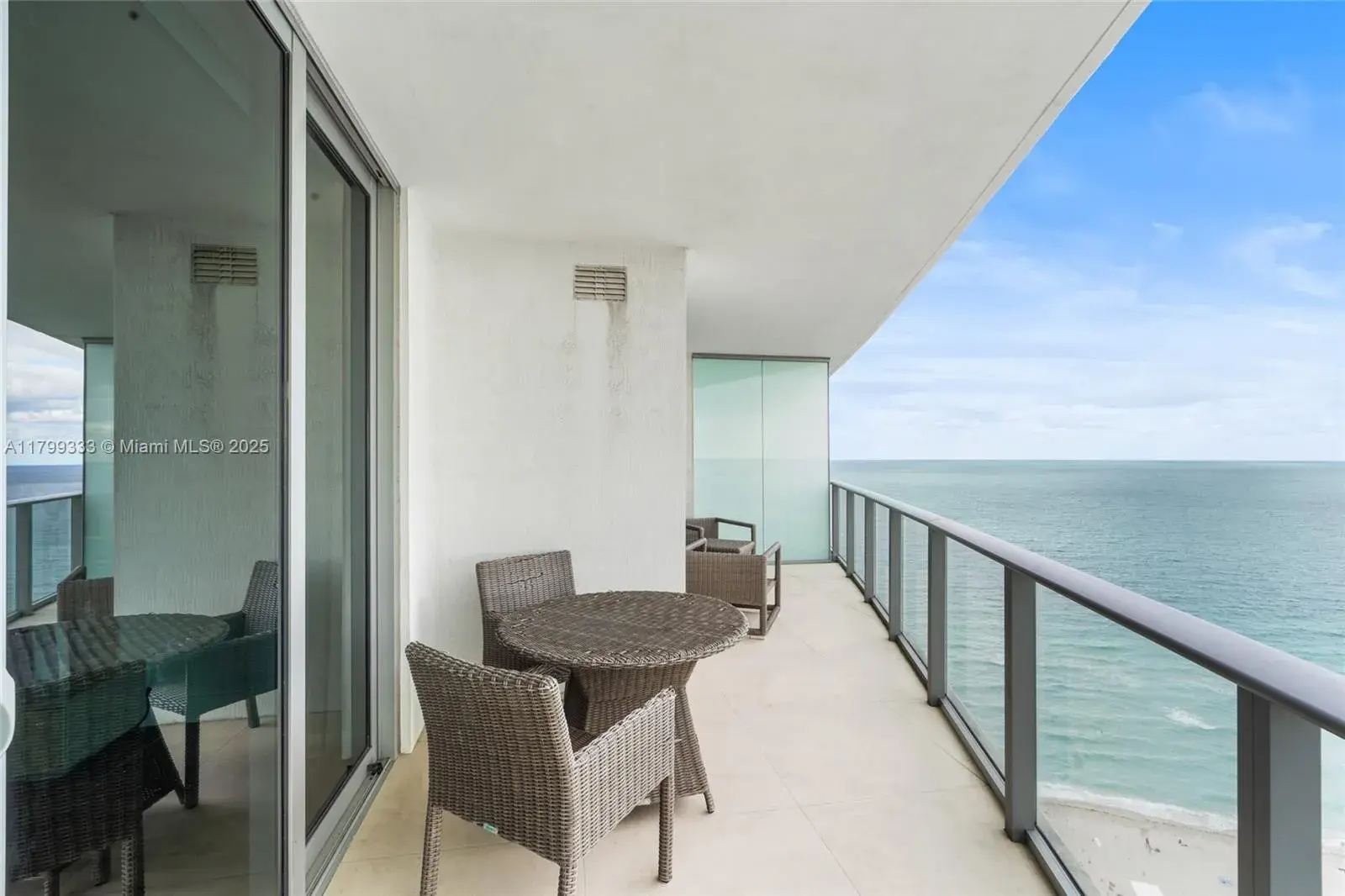 1 bedroom 1 bath Residential Lease for rent at 4111 S Ocean Dr # 2307, Hollywood FL 33019