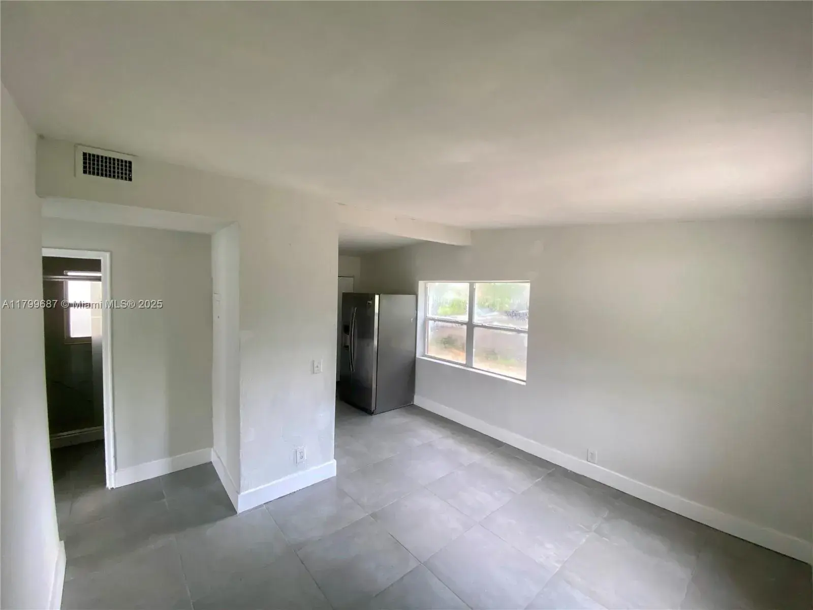 2340 Service Rd, Opa-Locka FL 33054