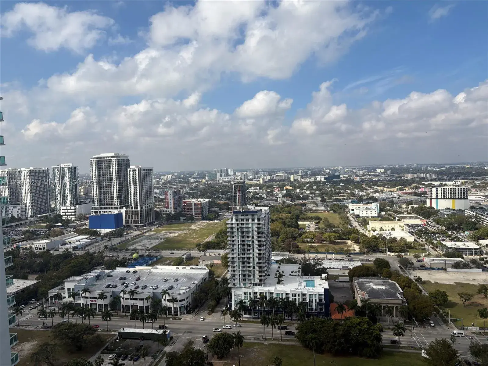 1 bedroom 1 bath Residential Lease for rent at 1800 N Bayshore Dr # 3508, Miami FL 33132