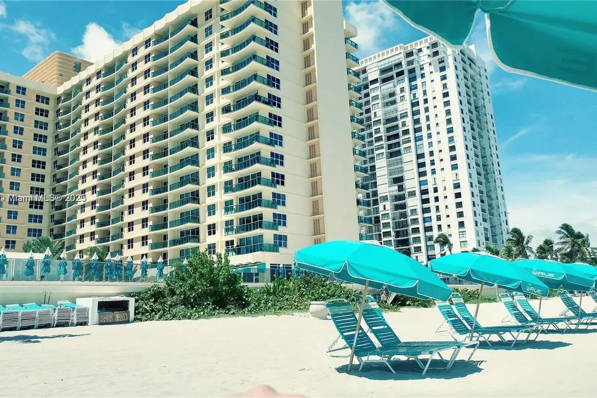 2501 S Ocean Dr, Hollywood FL 33019
