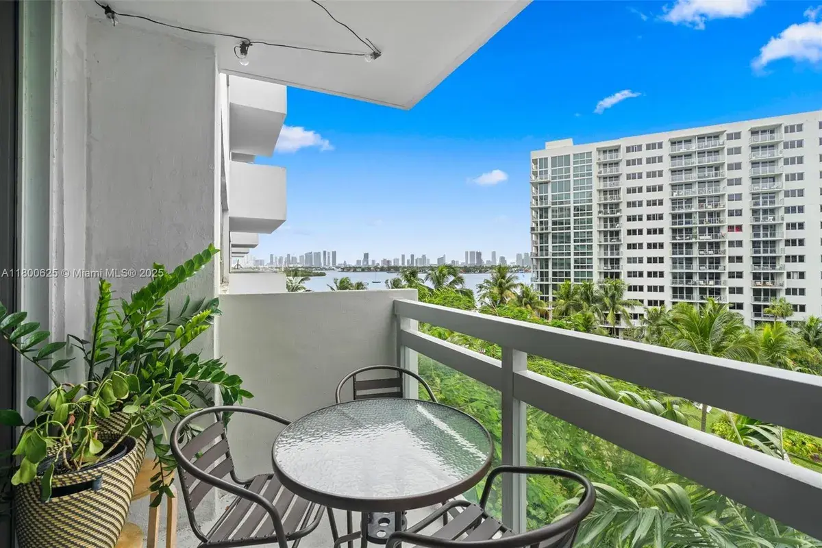 1500 Bay Rd # 648S, Miami Beach FL 33139