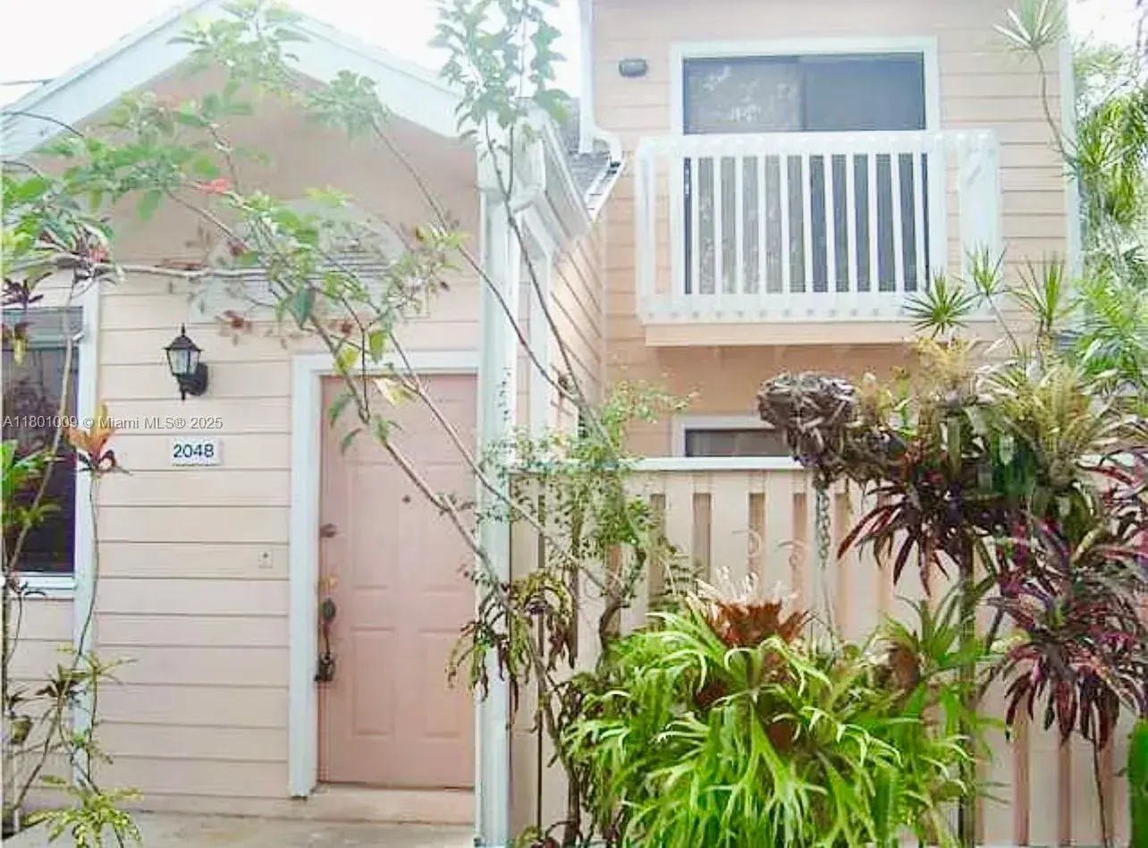 3 bedroom 2 bath Residential for sale at 2058 Winners Cir, North Lauderdale FL 33068