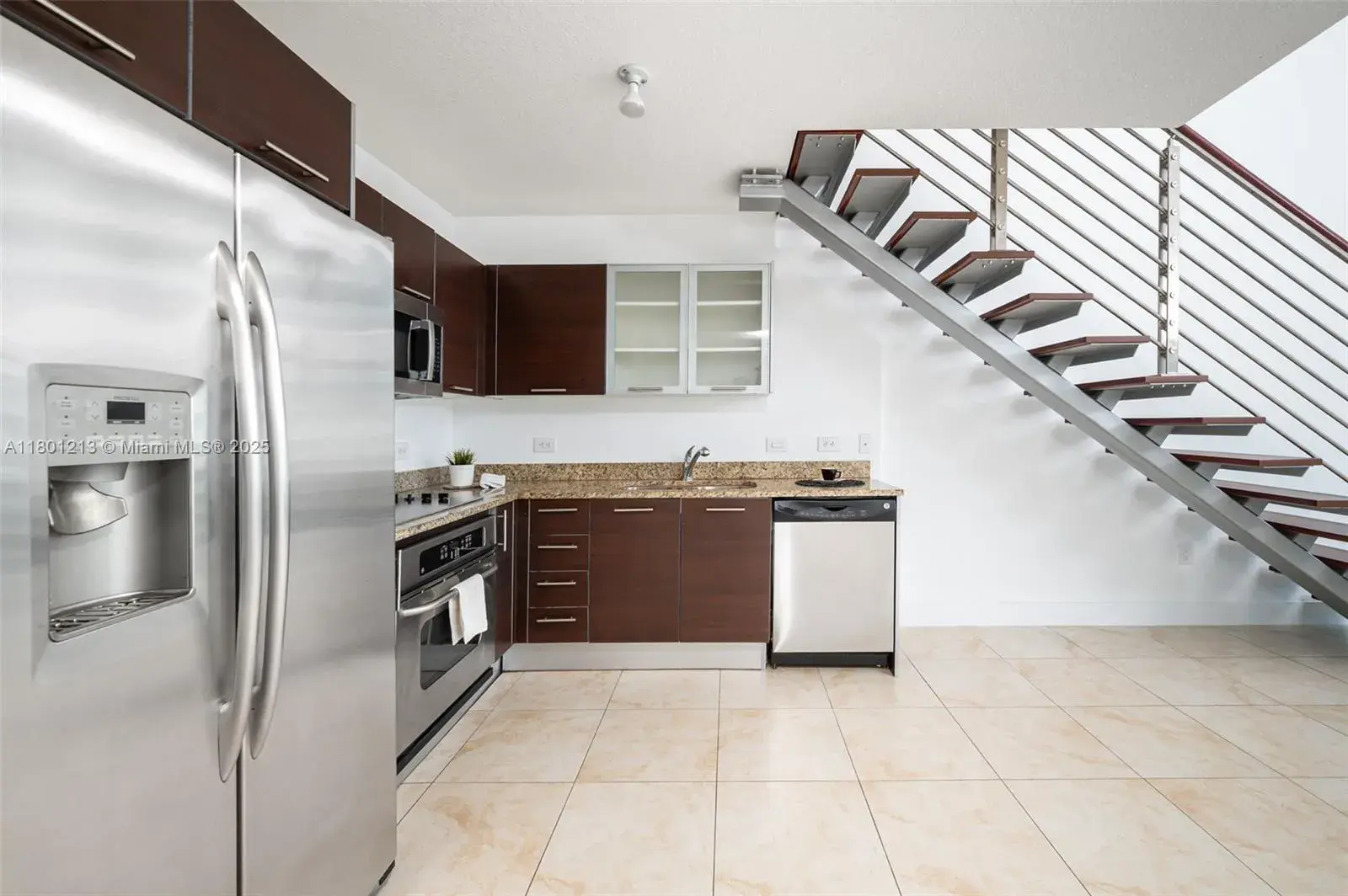 41 SE 5th St # 1815, Miami FL 33131
