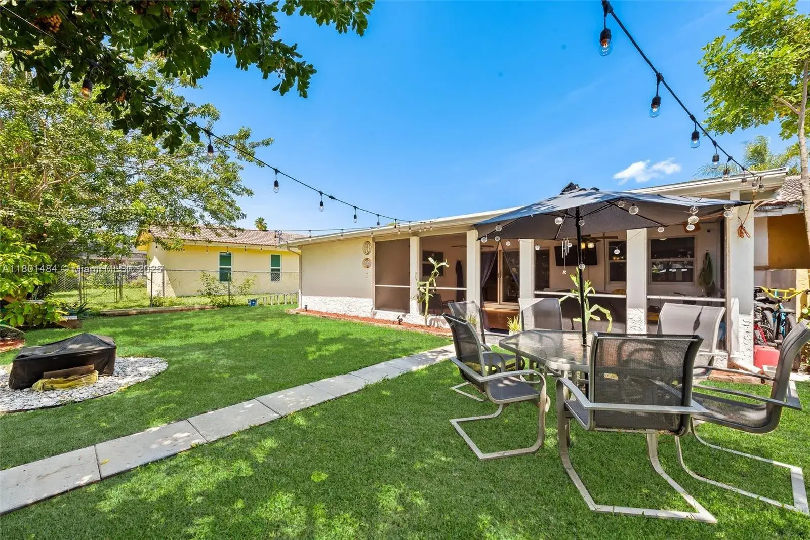 2426 NW 91st Ave, Coral Springs FL 33065