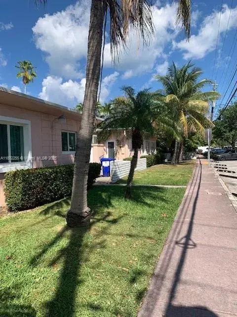 1795 Calais Dr, Miami Beach FL 33141