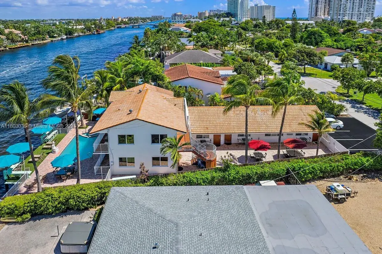 Commercial Sale for sale at 605 S Riverside Dr # 5, Pompano Beach FL 33062