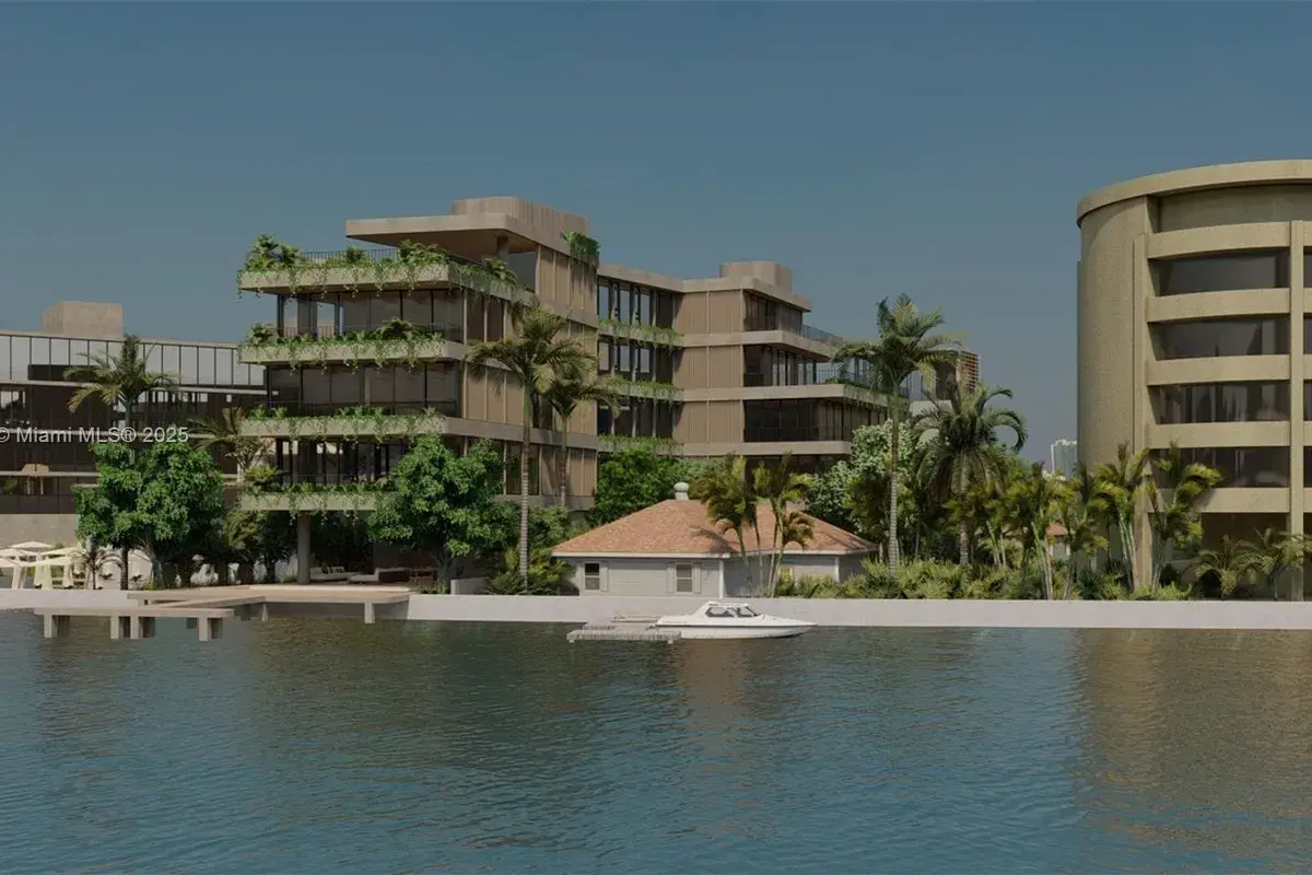 8-10 Century Ln, Miami Beach FL 33139