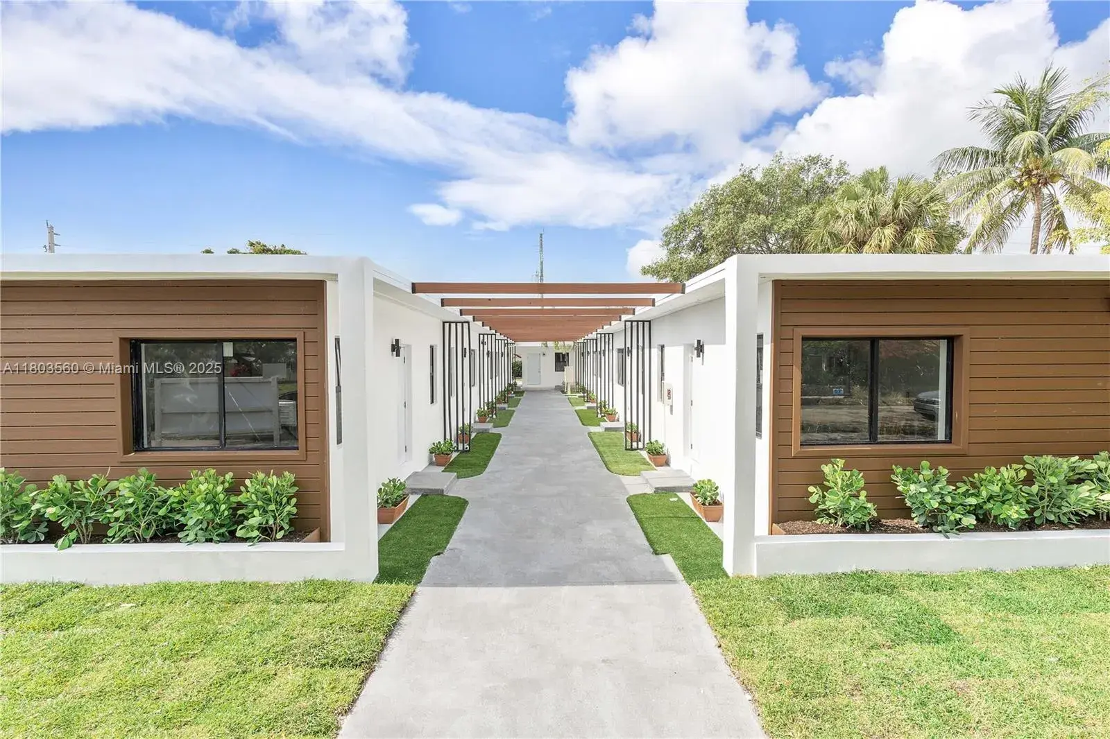1946 Pierce St # 8, Hollywood FL 33020