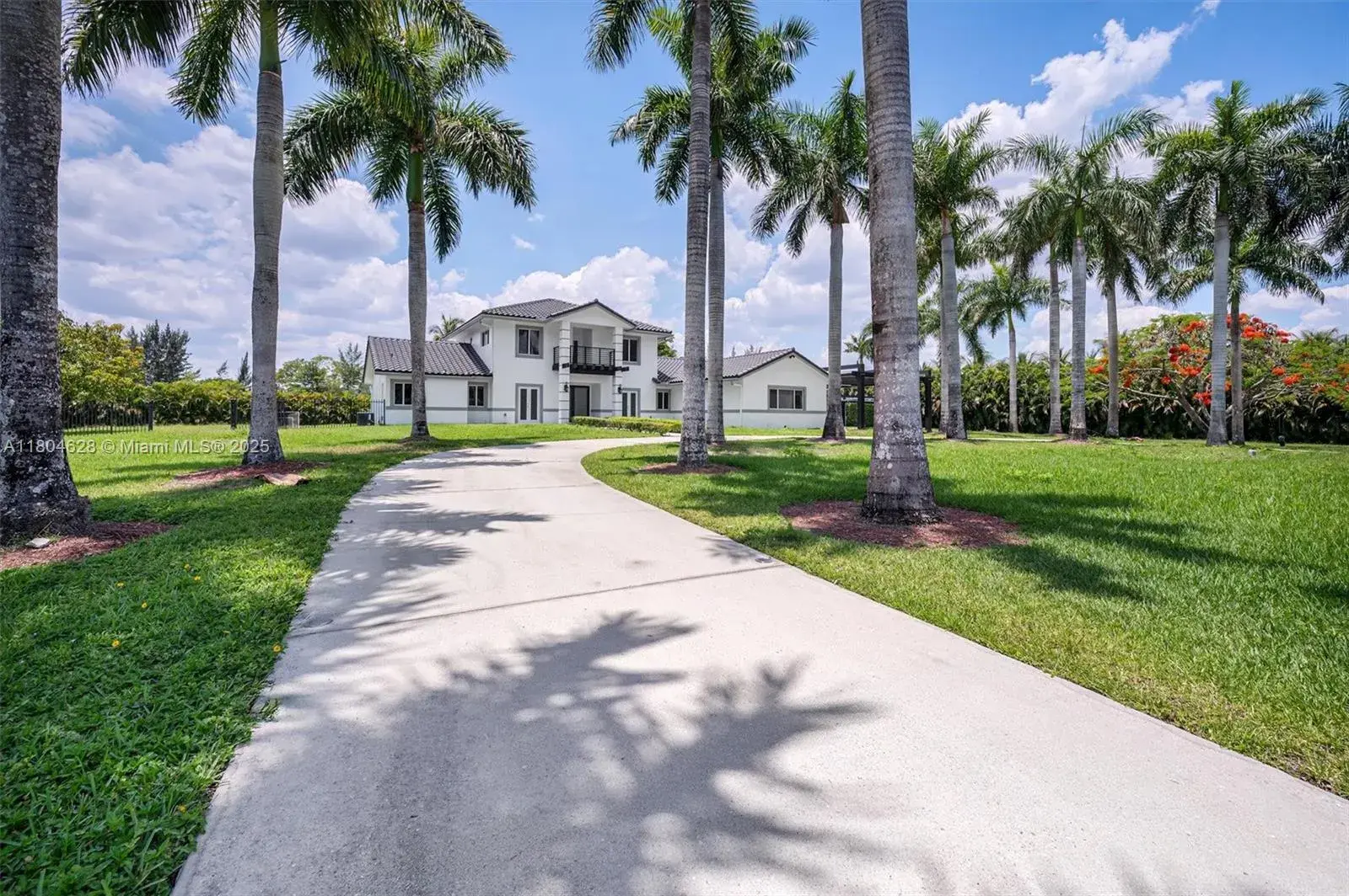 5 bedroom 4 bath Residential for sale at 5121 SW 210th Ter, Southwest Ranches FL 33332