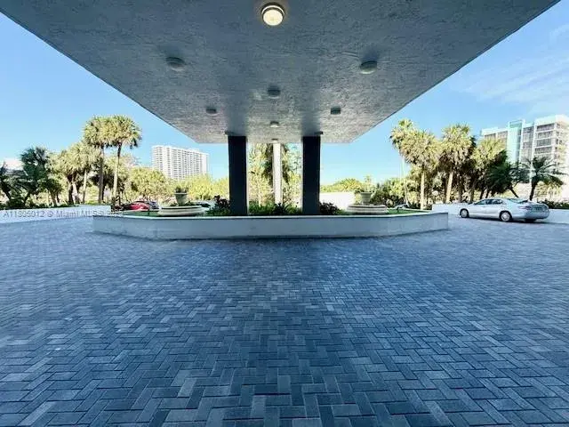 200 Leslie Dr # 829, Hallandale Beach FL 33009