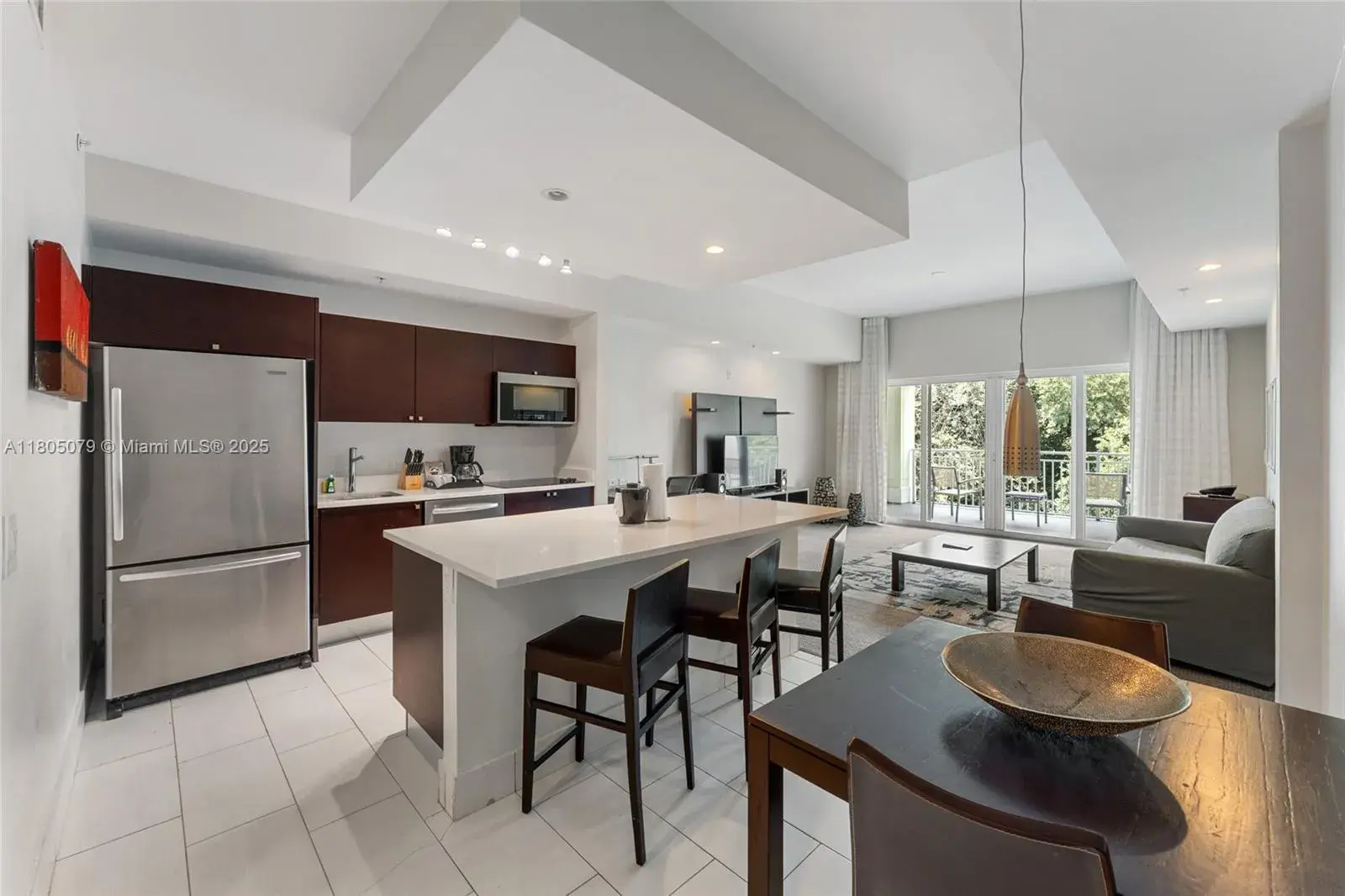 3 bedroom 4 bath Residential for sale at 5300 NW 87th Ave # 1513, Doral FL 33178