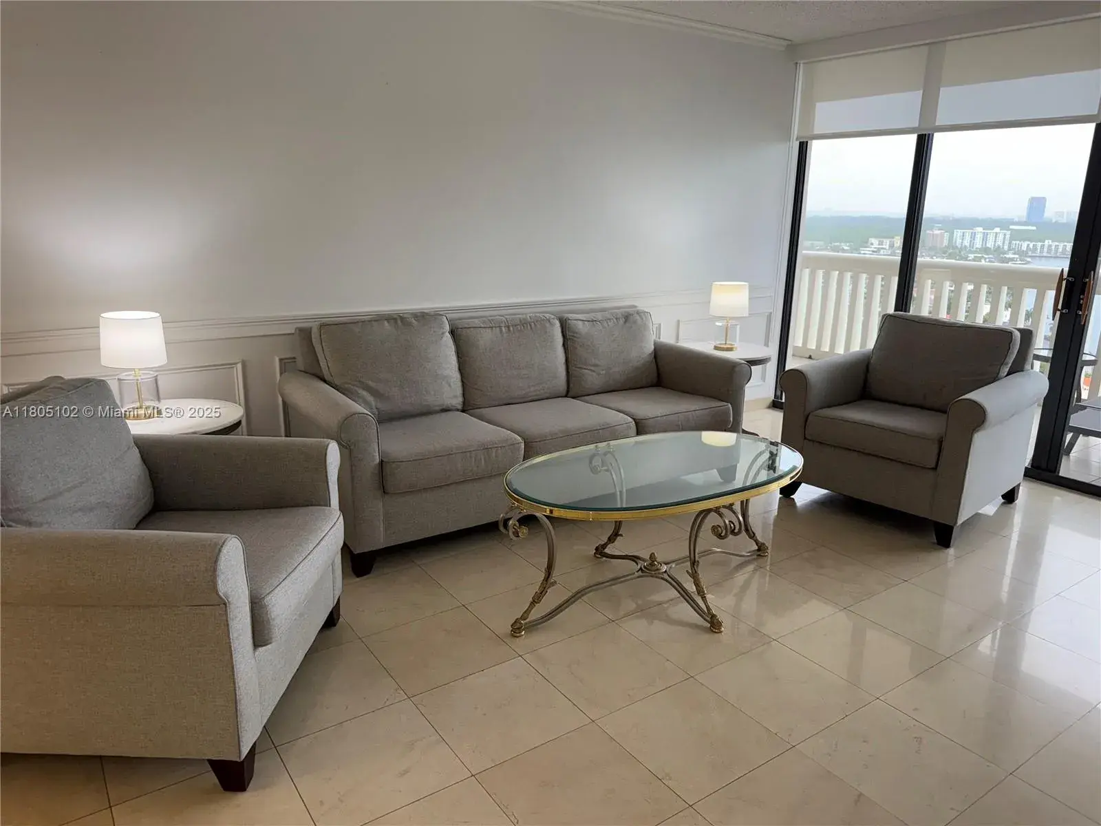 1000 W Island Blvd # 2412, Aventura FL 33160